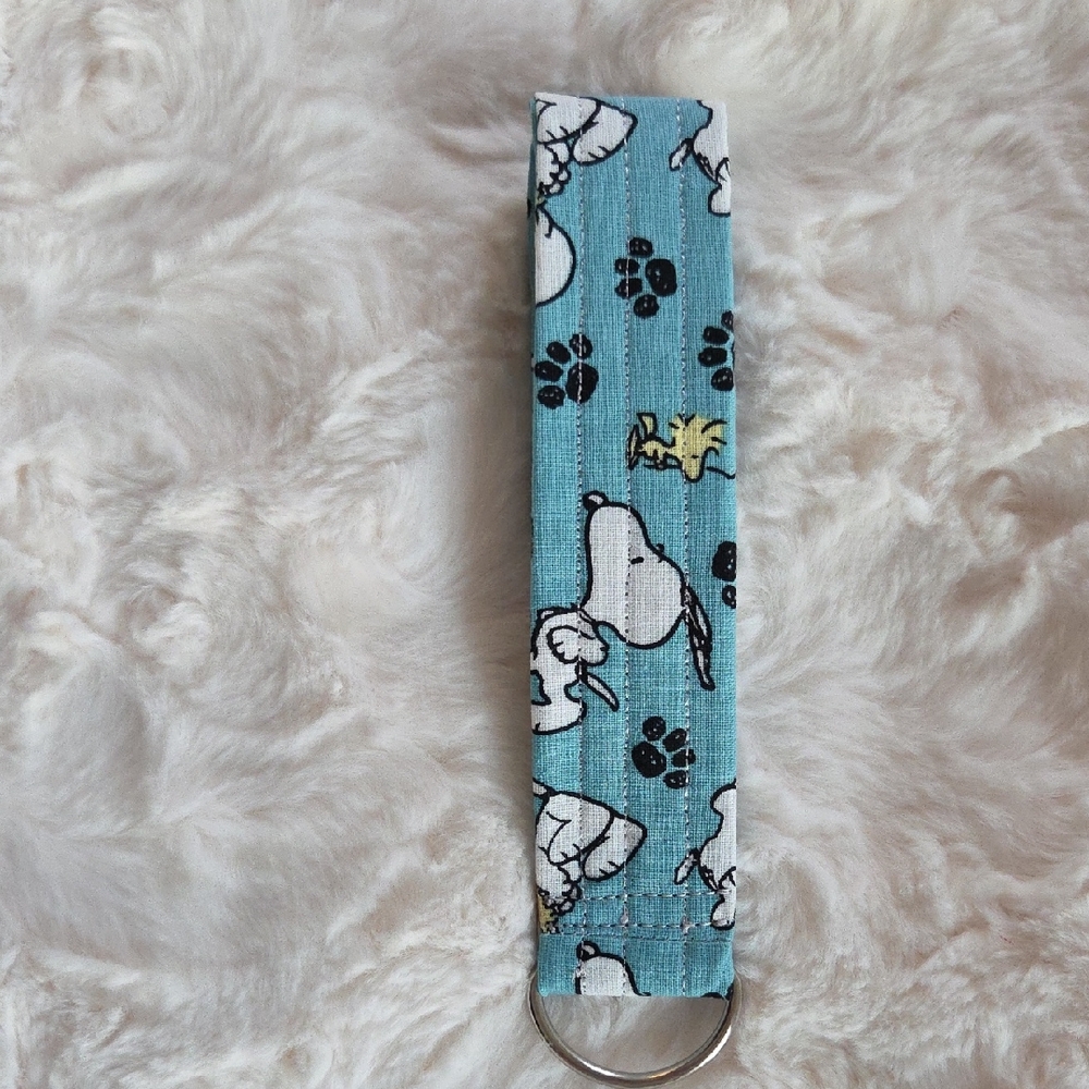 Blue Dog Print Key Holder